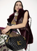 BANDOLERA NEGRA ACOLCHADA CON SOLAPA Y MINI TACHAS LOLA CASADEMUNT