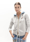 SUDADERA CAPUCHA DENIM CON PINS LOLA CASADEMUNT