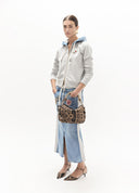 SUDADERA CAPUCHA DENIM CON PINS LOLA CASADEMUNT