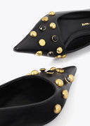 ZAPATOS NEGROS CON APLICACIONES JOYA