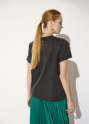 CAMISETA NEGRA ESTAMPADO FRONTAL BY MAITE CASADEMUNT