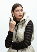 CHALECO LARGO ACOLCHADO ORO LOLA CASADEMUNT LF2501005
