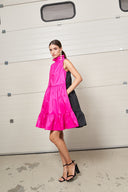 VESTIDO CORTO TAFETAN FUCSIA MOSKADA 8205